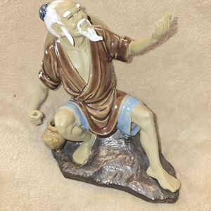 Vintage Shiwan Chinese MUDMAN FISHERMAN Figurine Handmade (Missing Pole) 7"